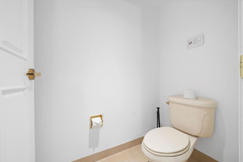 2Br 3Ba Beachfront Rental In Town Cozysuites Atlantic City Eksteriør bilde